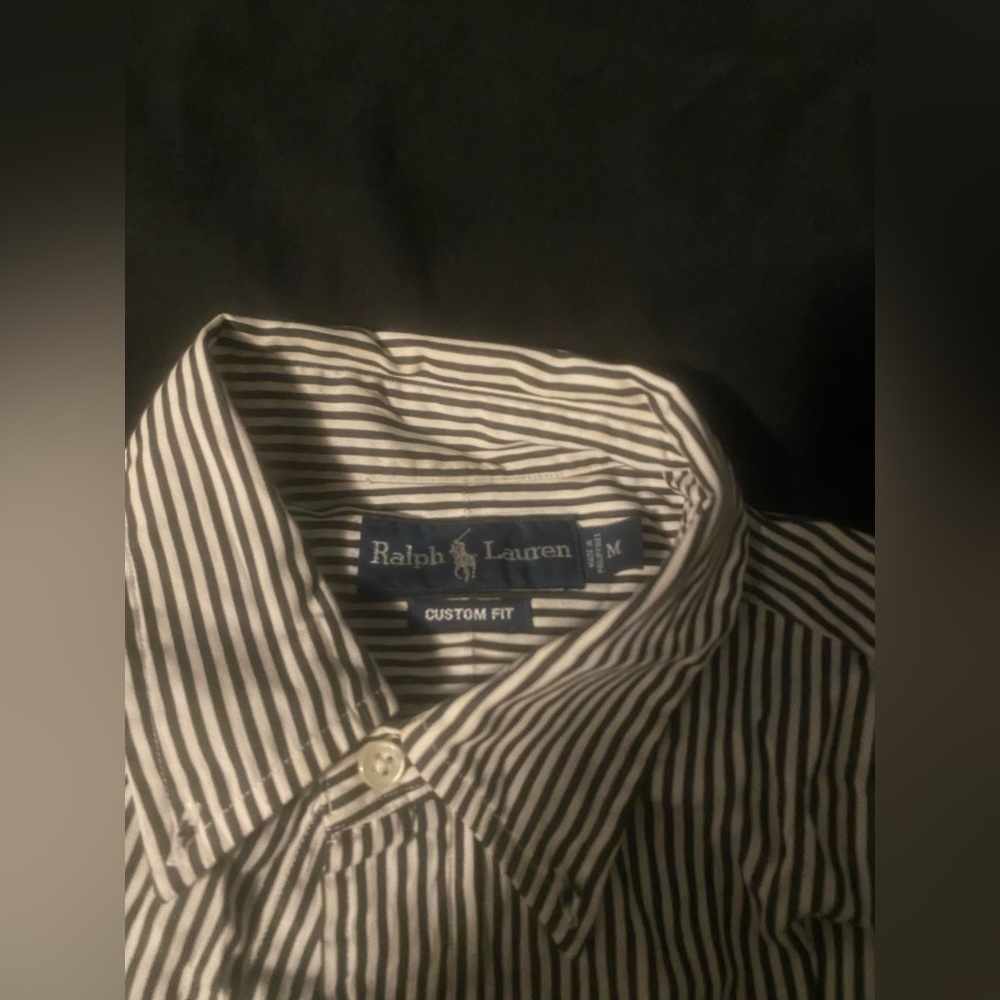 Size M. Polo Ralph Lauren Mens Black And White Striped Button Down Shirt